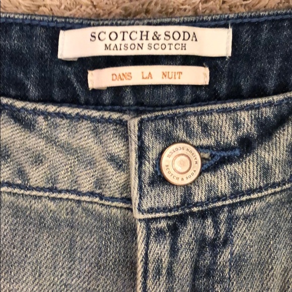 Scotch & Soda Embroidered Denim Shorts NWT - Picture 3 of 10